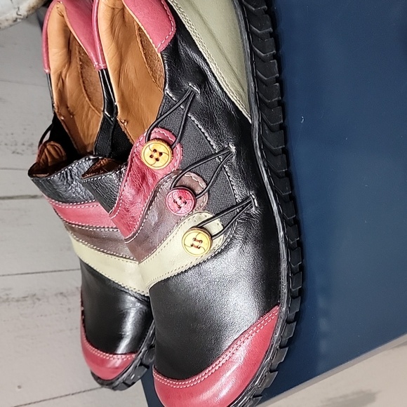 Sz 37 Spring Strep Colorful Striped Leather Shoes - Picture 5 of 5